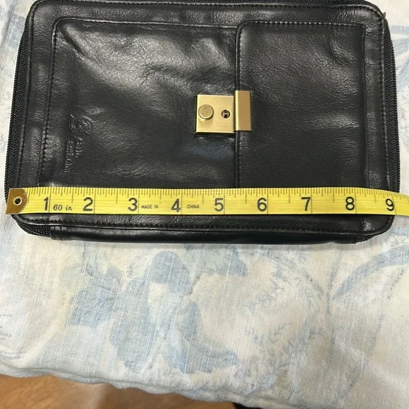 Vintage Black leather travel organizer/wristlet by Carlo Amboldi - Picture 6 of 9